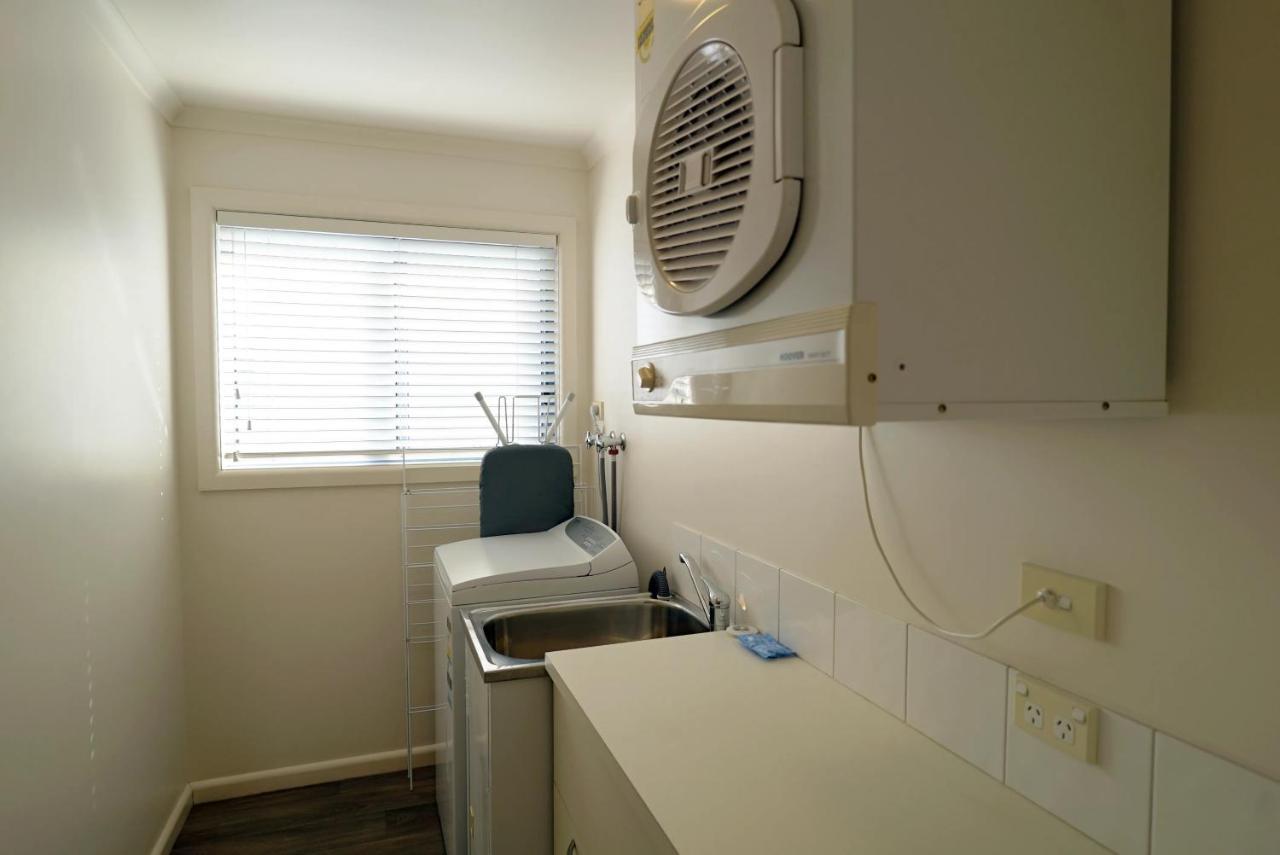 Captains Cove Resort - Waterfront Apartments Paynesville Bagian luar foto